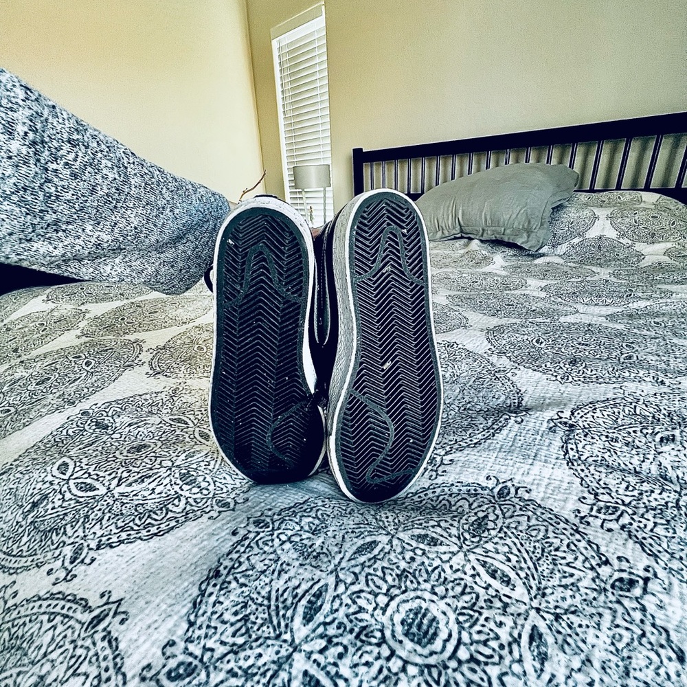 Black and white Nike Blazers - Picture 10 of 12